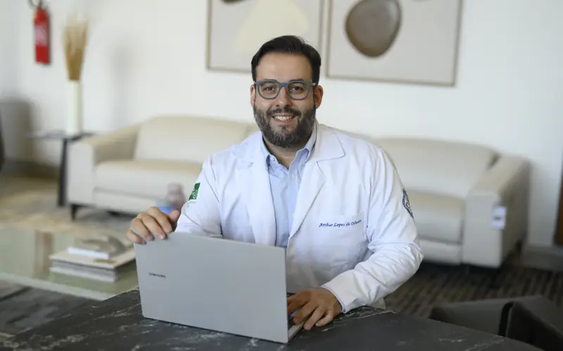 Dr. Arthur Lopes - (gastro) Gastroenterologista Araguari - Cirurgia de apendicite em Araguari MG